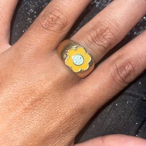 Flower ring